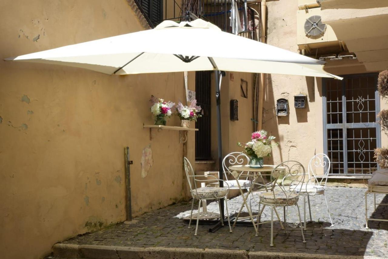 San Salvator Luxury Suites Nettuno Exteriör bild