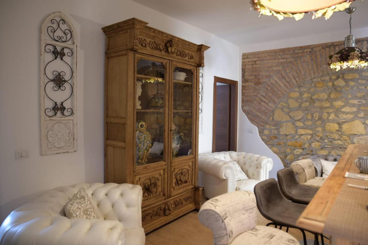 San Salvator Luxury Suites Nettuno Exteriör bild